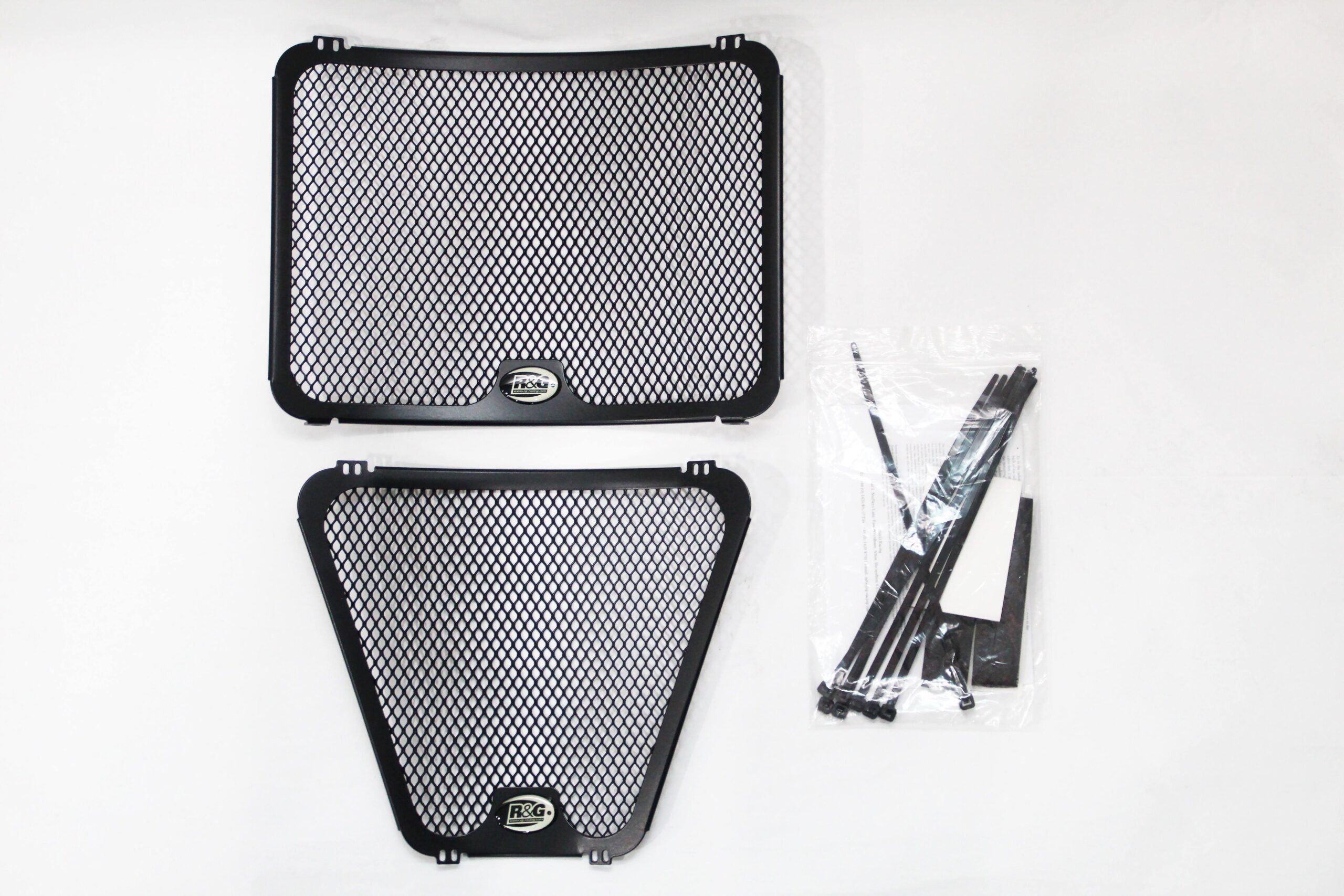 R&G Radiator & Oil Cooler Guards Set fits for Ducati Streetfighter 1098 ('09-'13)